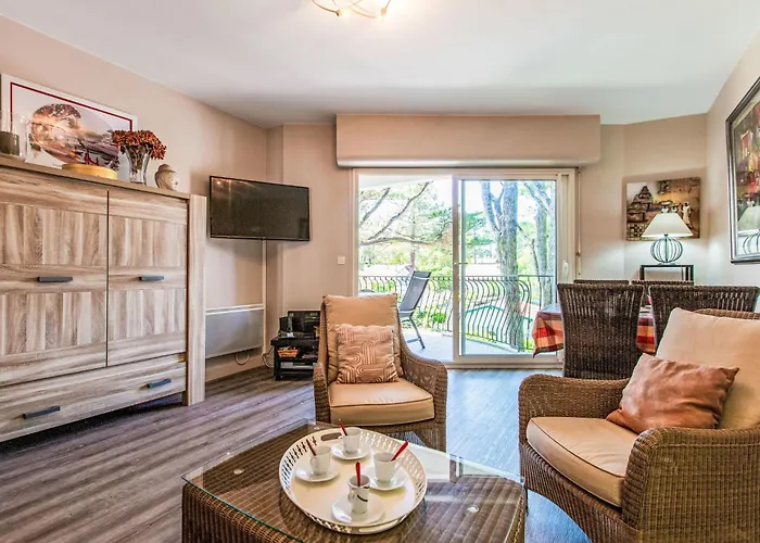 Marines 2 By Interhome *